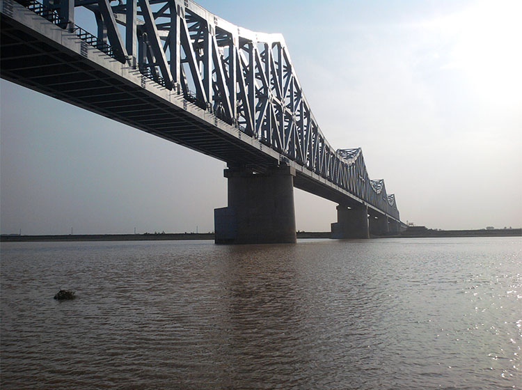 Deda Yellow River Bridge